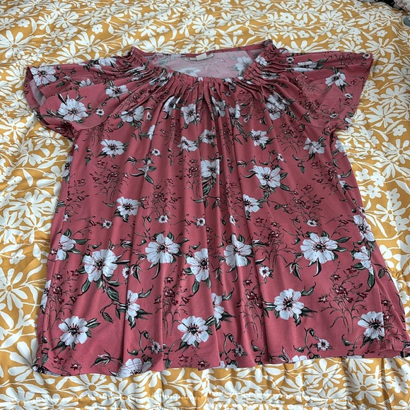 Flowy top - Picture 1 of 1